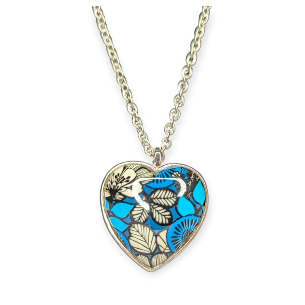 Vera Bradley Signed Mod Floral Blue Pattern Heart Pendant Necklace Silver Tone